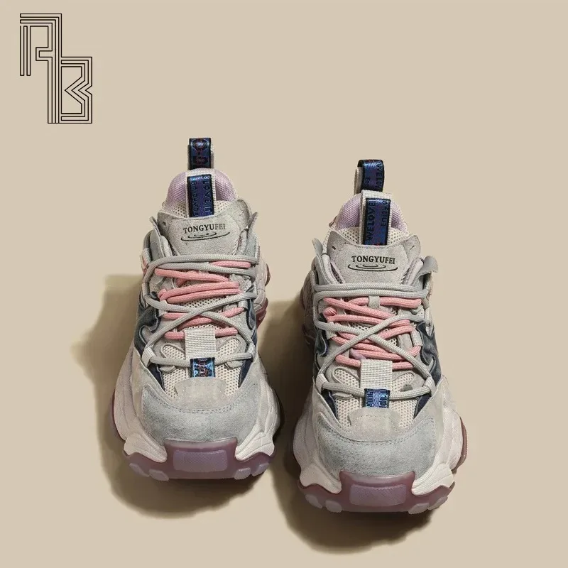 Fashionable Retro Dad Shoes for Women, 2025 Spring and Autumn Lightweight Shoes, Casual Thick Soled Sports Shoes
Fashionable Retro Dad Shoes for Women, 2025 Spring and Autumn Lightweight Shoes, Casual Thick Soled Sports Shoes