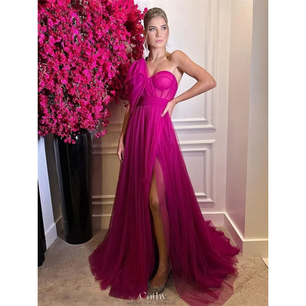 Cathy Rose Red One-Shoulder Tulle Prom Dress Side High Split A-line vestidos de noiva Customized Zip Bow Back Graduation Dresses
Cathy Rose Red One-Shoulder Tulle Prom Dress Side High Split A-line vestidos de noiva Customized Zip Bow Back Graduation Dresses