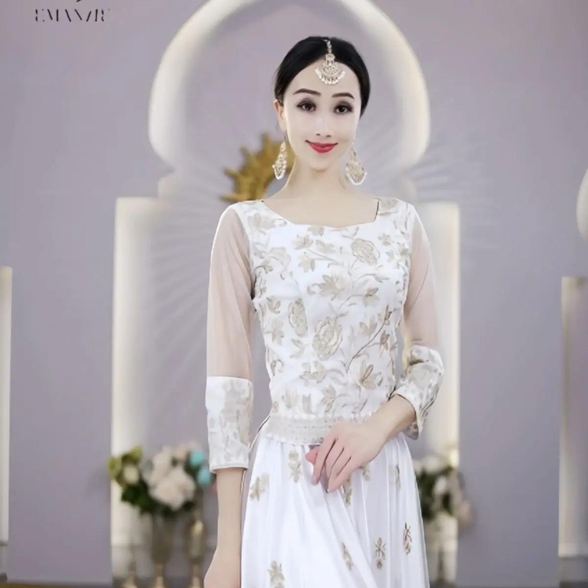 E3906 Yiman Indian Dance 2024 Summer New Thin Style Slimming Super Immortal Xinjiang Dance Ethnic Embroidery Top
E3906 Yiman Indian Dance 2024 Summer New Thin Style Slimming Super Immortal Xinjiang Dance Ethnic Embroidery Top