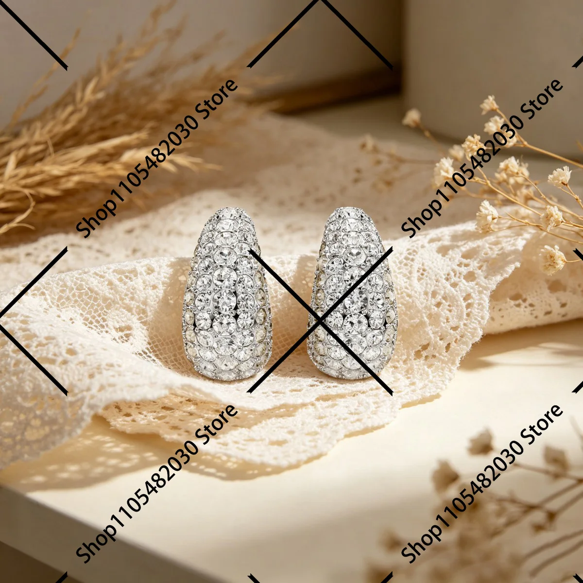 Fashionable Hoop Earrings Modern Style for Casual & Office Wear
Fashionable Hoop Earrings Modern Style for Casual & Office Wear