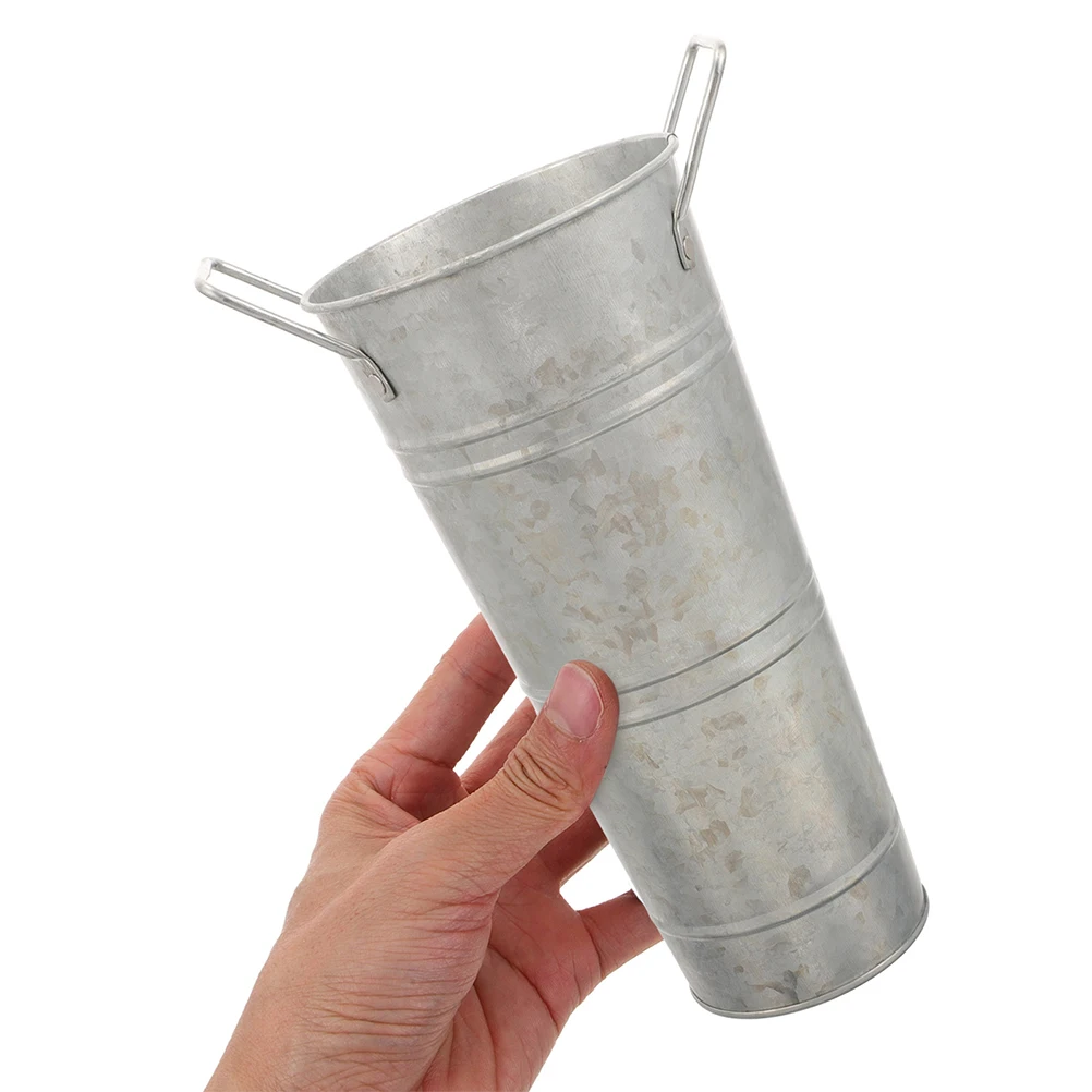 2pcs Rustic Metal Flower Bucket Vintage Iron Planter Decorative Home Wedding Gift Sturdy Portable Silver Farmhouse Vase Pot
2pcs Rustic Metal Flower Bucket Vintage Iron Planter Decorative Home Wedding Gift Sturdy Portable Silver Farmhouse Vase Pot