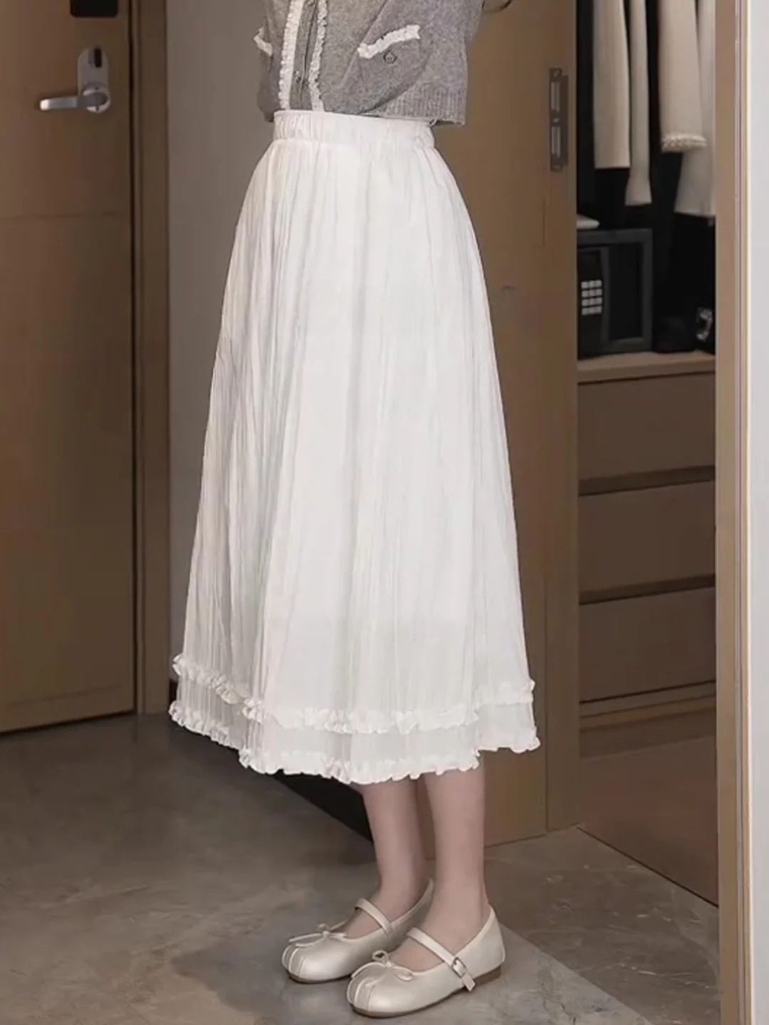 Юбка миди Princ Sle с высокой талией и деревянным узором, новинка весенней коллекции, женская модная юбка А-силуэта
Юбка миди Princ Sle с высокой талией и деревянным узором, новинка весенней коллекции, женская модная юбка А-силуэта