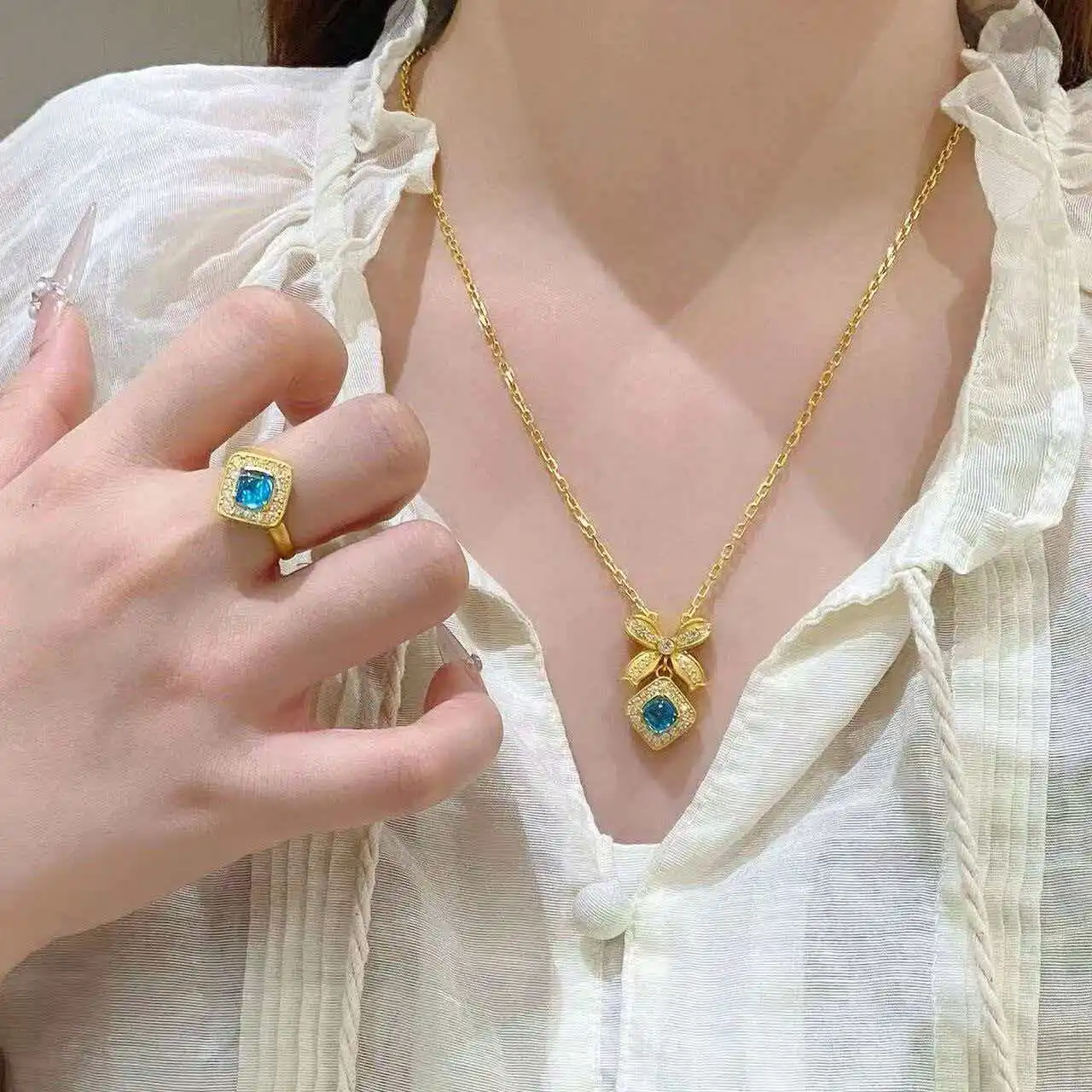 Gold Butterfly Bow Blue Gemstone Pendant Necklace Earrings Ring Set Women Ancient Style Inlaid Fine Jewelry Gift
Gold Butterfly Bow Blue Gemstone Pendant Necklace Earrings Ring Set Women Ancient Style Inlaid Fine Jewelry Gift