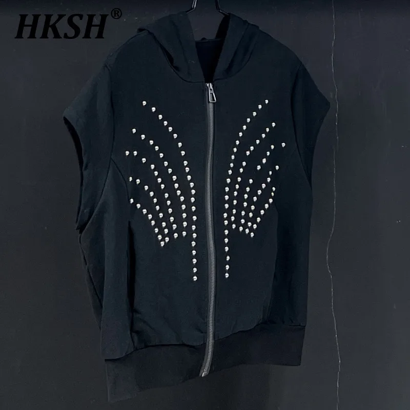 HKSH Весна Лето Новые Мужчины Tide Уличная Мода Оригинальный Дизайн Темный Свободный Повседневный Жилет Панк Металлические Заклепки Майки HK5123
HKSH Весна Лето Новые Мужчины Tide Уличная Мода Оригинальный Дизайн Темный Свободный Повседневный Жилет Панк Металлические Заклепки Майки HK5123