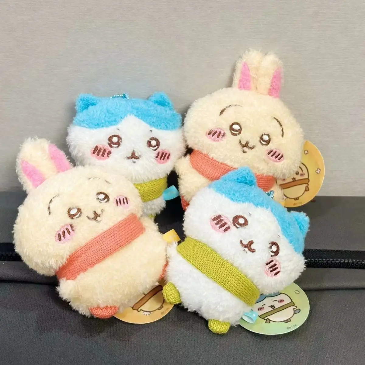 Chiikawa Winter Scarf Series Hairy Usagi Hachiware Pendant Cute Plush Doll Bag Hanging Decoration Plush Toy Kids Gift
Chiikawa Winter Scarf Series Hairy Usagi Hachiware Pendant Cute Plush Doll Bag Hanging Decoration Plush Toy Kids Gift