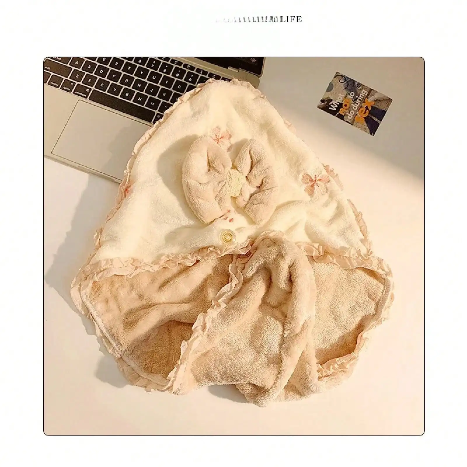 Velvet Hair Absorbing Soft Bath Cap Knot Dry Hair Hat Home Use Bath Towel Headscarf Ower Personal Care
Velvet Hair Absorbing Soft Bath Cap Knot Dry Hair Hat Home Use Bath Towel Headscarf Ower Personal Care