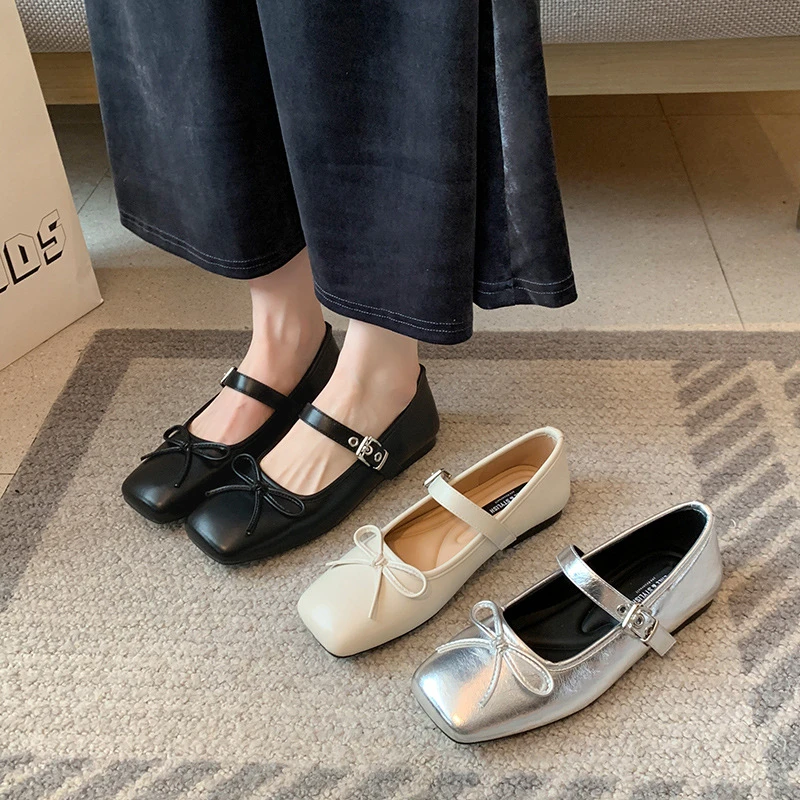 Womens Light Blue Glitter Pointed Toe Kitten Heel Pumps With Crystal Square Buckle Detail Elegant Bridal Wedding Party Dress
Womens Light Blue Glitter Pointed Toe Kitten Heel Pumps With Crystal Square Buckle Detail Elegant Bridal Wedding Party Dress