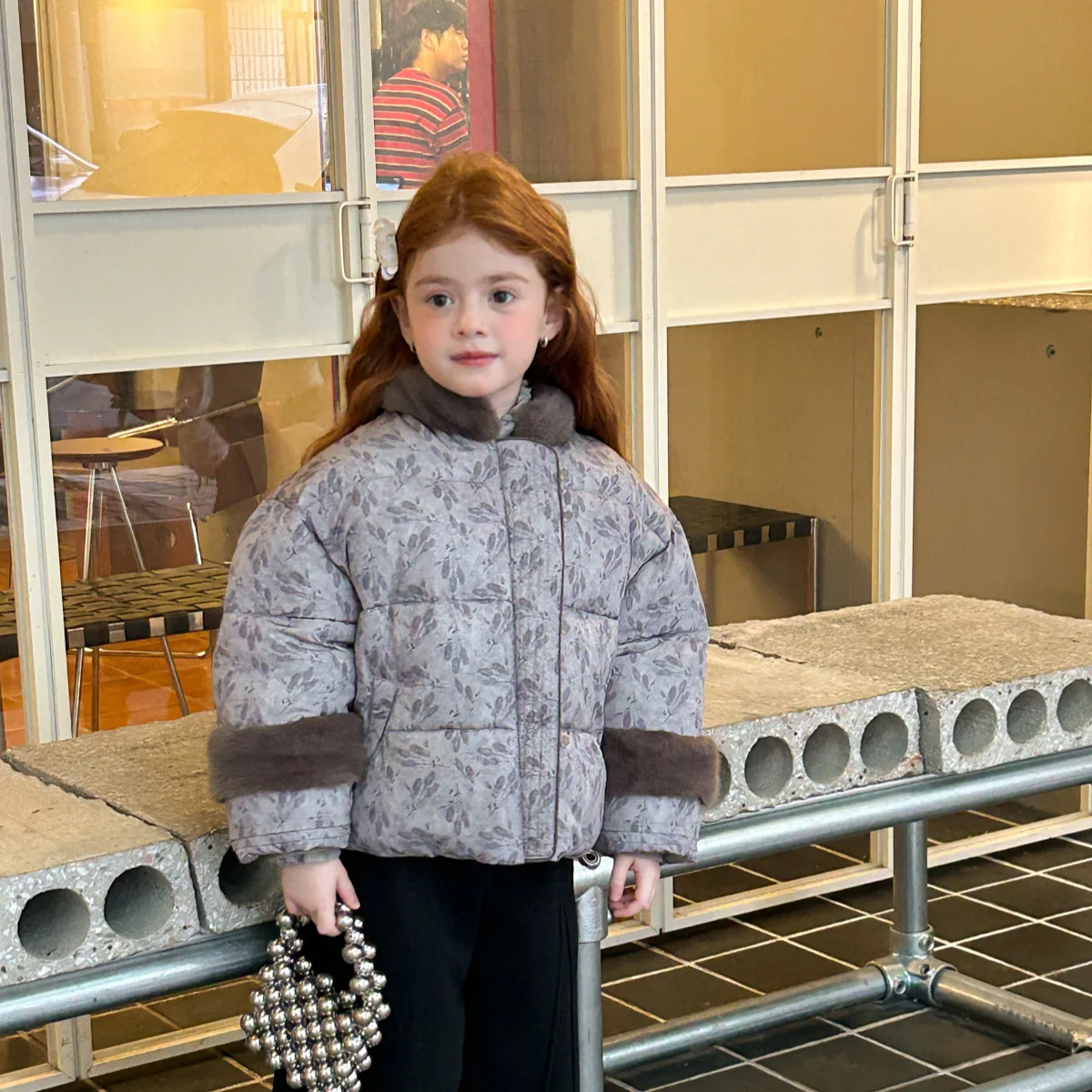 Детские парки для девочек, зимняя верхняя одежда с цветочным принтом для маленьких девочек, пальто, утепленные теплые детские куртки с отложным воротником для девочек
Детские парки для девочек, зимняя верхняя одежда с цветочным принтом для маленьких девочек, пальто, утепленные теплые детские куртки с отложным воротником для девочек