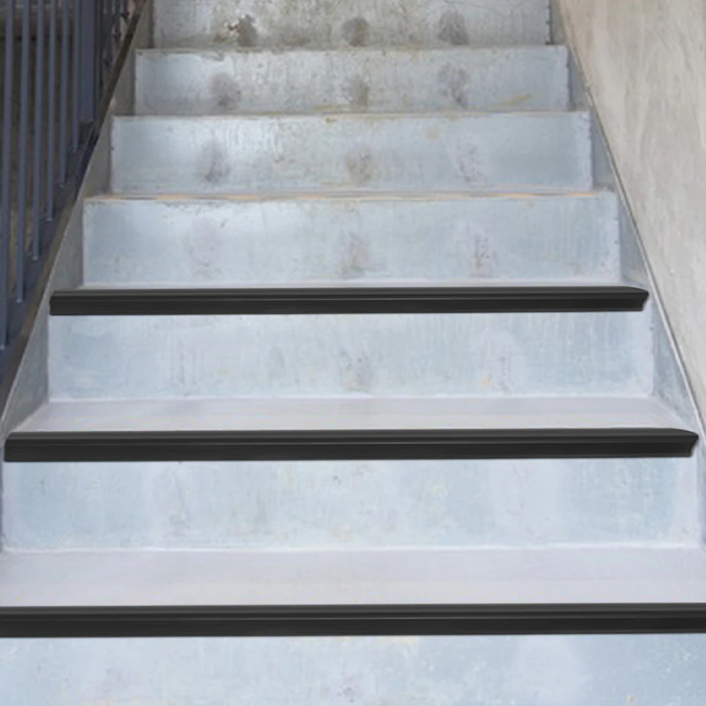 2m PVC Anti-skid Stair Tread Pads 6cm Wide 3cm High Black Non-slip Tape Floor Transition Strip Stair Edges Protector Waterproof 
2m PVC Anti-skid Stair Tread Pads 6cm Wide 3cm High Black Non-slip Tape Floor Transition Strip Stair Edges Protector Waterproof