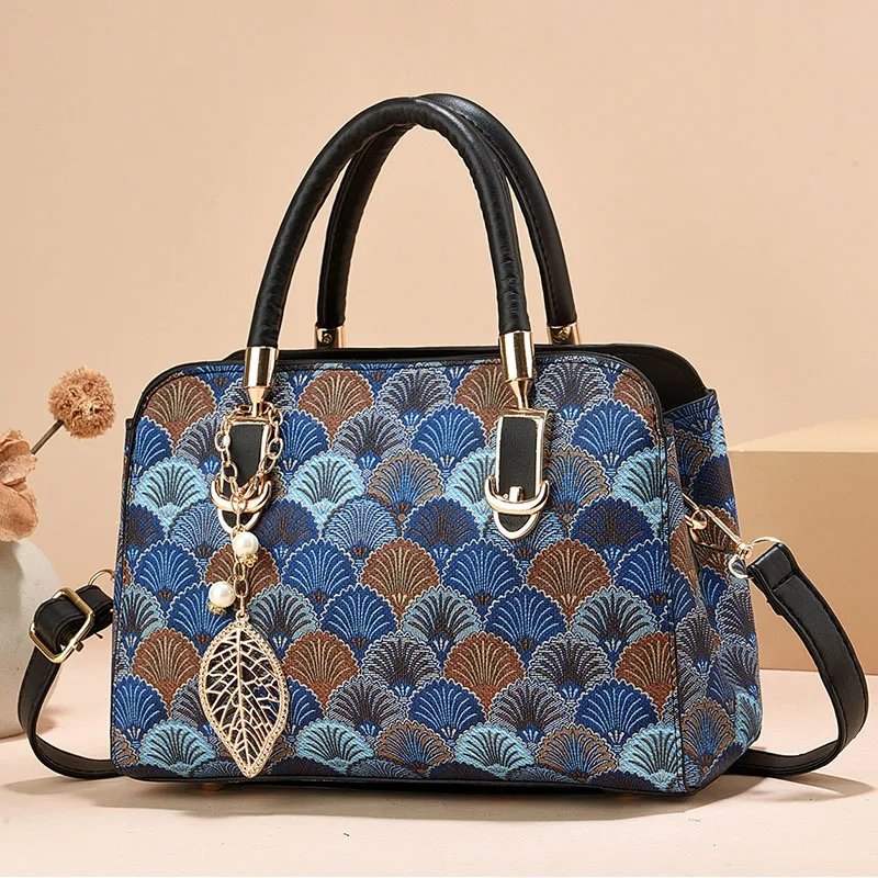 Women's bag Female Shoulder bag Handbag for Fashion shoulder bags crossbody luxury designer handbag bags for women
Women's bag Female Shoulder bag Handbag for Fashion shoulder bags crossbody luxury designer handbag bags for women