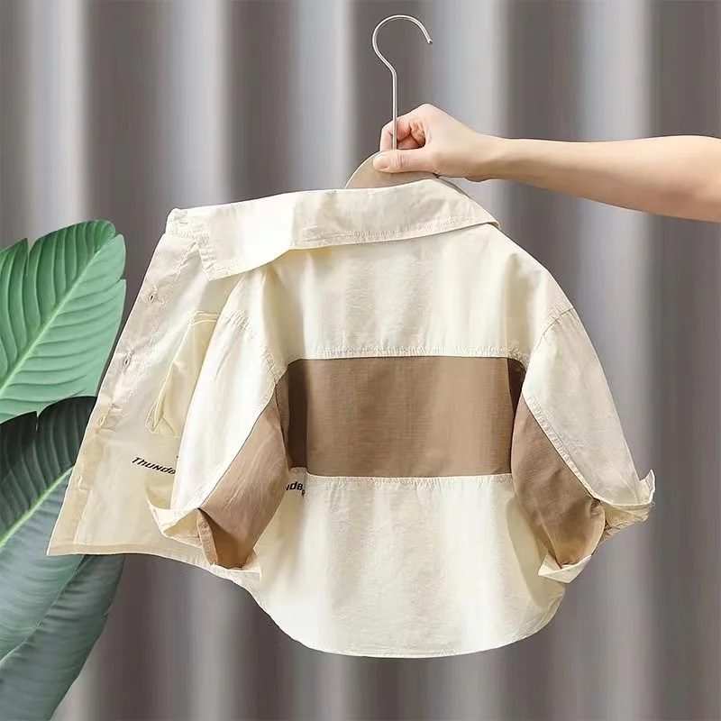 Boys Spring and Autumn Shirt Coat 2024 New Solid Color Versatile Shirt for Small and Medium Sized Children Korean Edition Top
Boys Spring and Autumn Shirt Coat 2024 New Solid Color Versatile Shirt for Small and Medium Sized Children Korean Edition Top