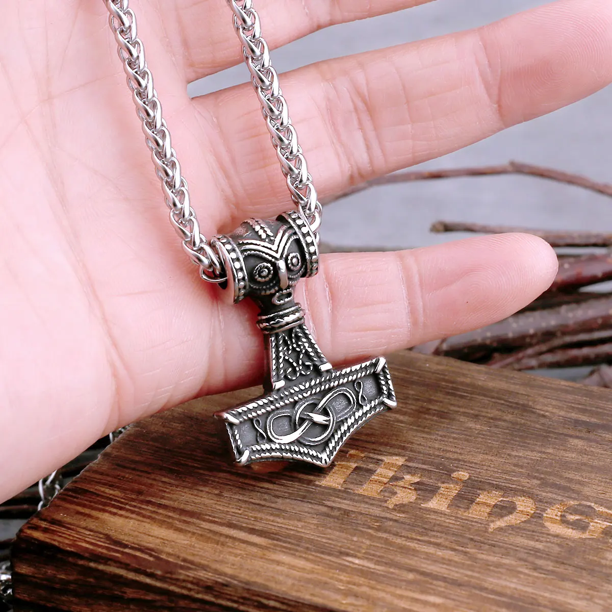Vintage Nordic Celtic Anchor Necklace Men's Fashion Rune Amulet Stainless Steel Pendant Mjolnir Hip Hop Punk Viking Jewelry Gift
Vintage Nordic Celtic Anchor Necklace Men's Fashion Rune Amulet Stainless Steel Pendant Mjolnir Hip Hop Punk Viking Jewelry Gift