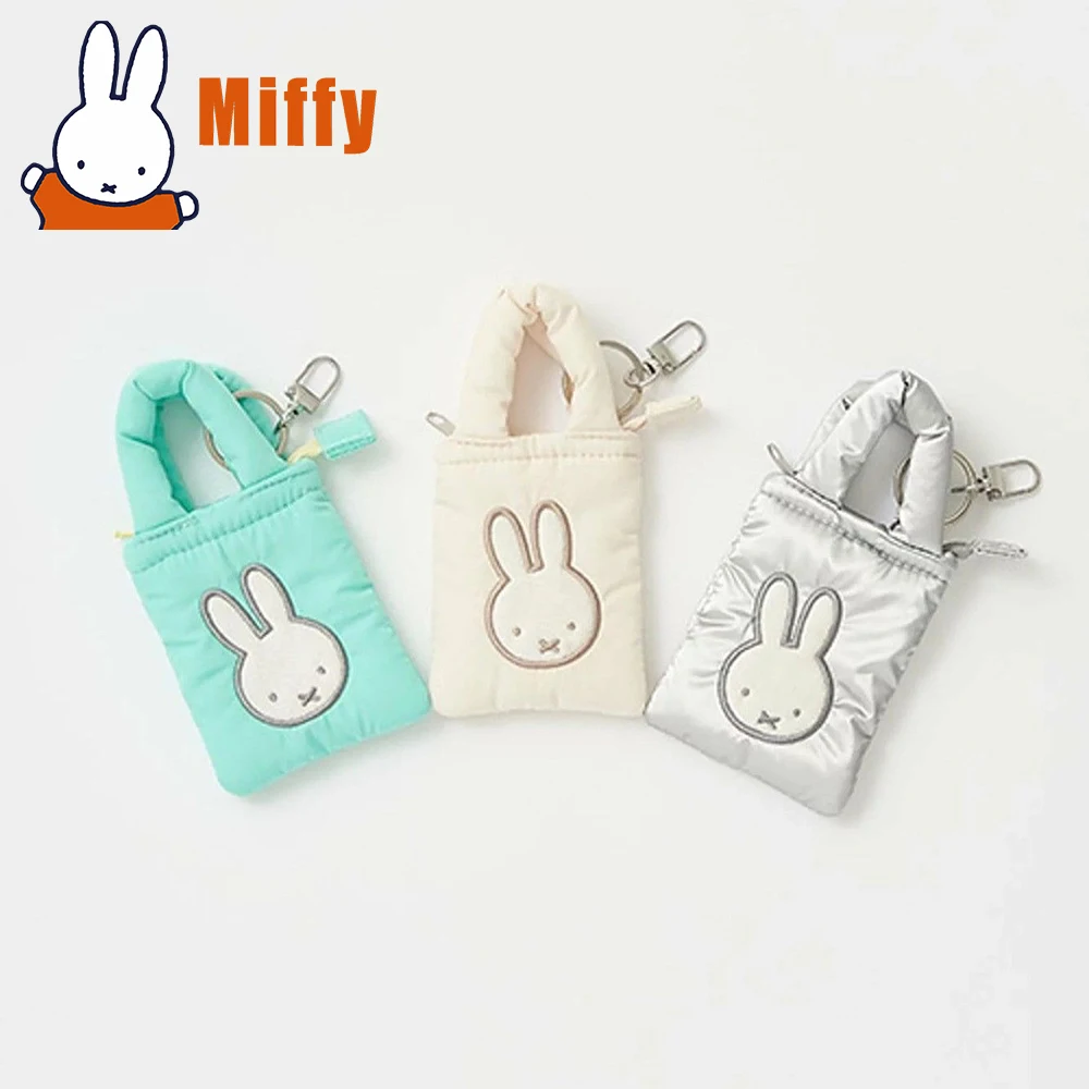 Мини-сумка Kawaii Miffy с милым кроликом, кошелек для монет на молнии, пышный стеганый кошелек, сумка для хранения наушников, косметический чехол для ключей, подарок для девочки
Мини-сумка Kawaii Miffy с милым кроликом, кошелек для монет на молнии, пышный стеганый кошелек, сумка для хранения наушников, косметический чехол для ключей, подарок для девочки