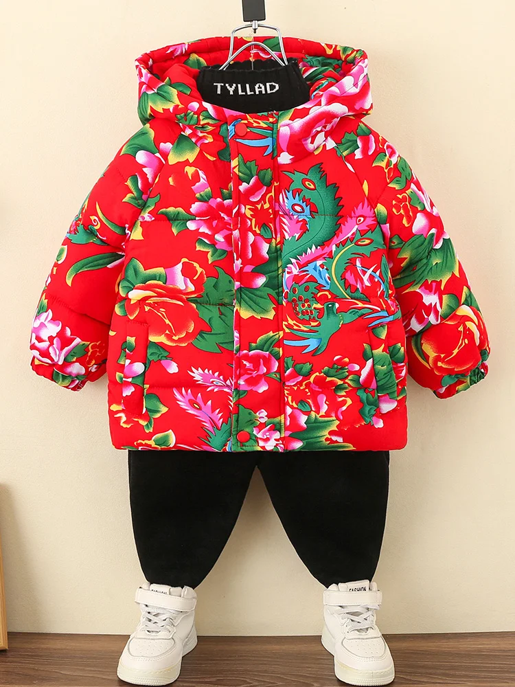 Утепленная пушистая зимняя хлопковая куртка для детей с крупным цветочным узором, теплая повседневная молодежная модная куртка на молнии с воротником-стойкой
Утепленная пушистая зимняя хлопковая куртка для детей с крупным цветочным узором, теплая повседневная молодежная модная куртка на молнии с воротником-стойкой