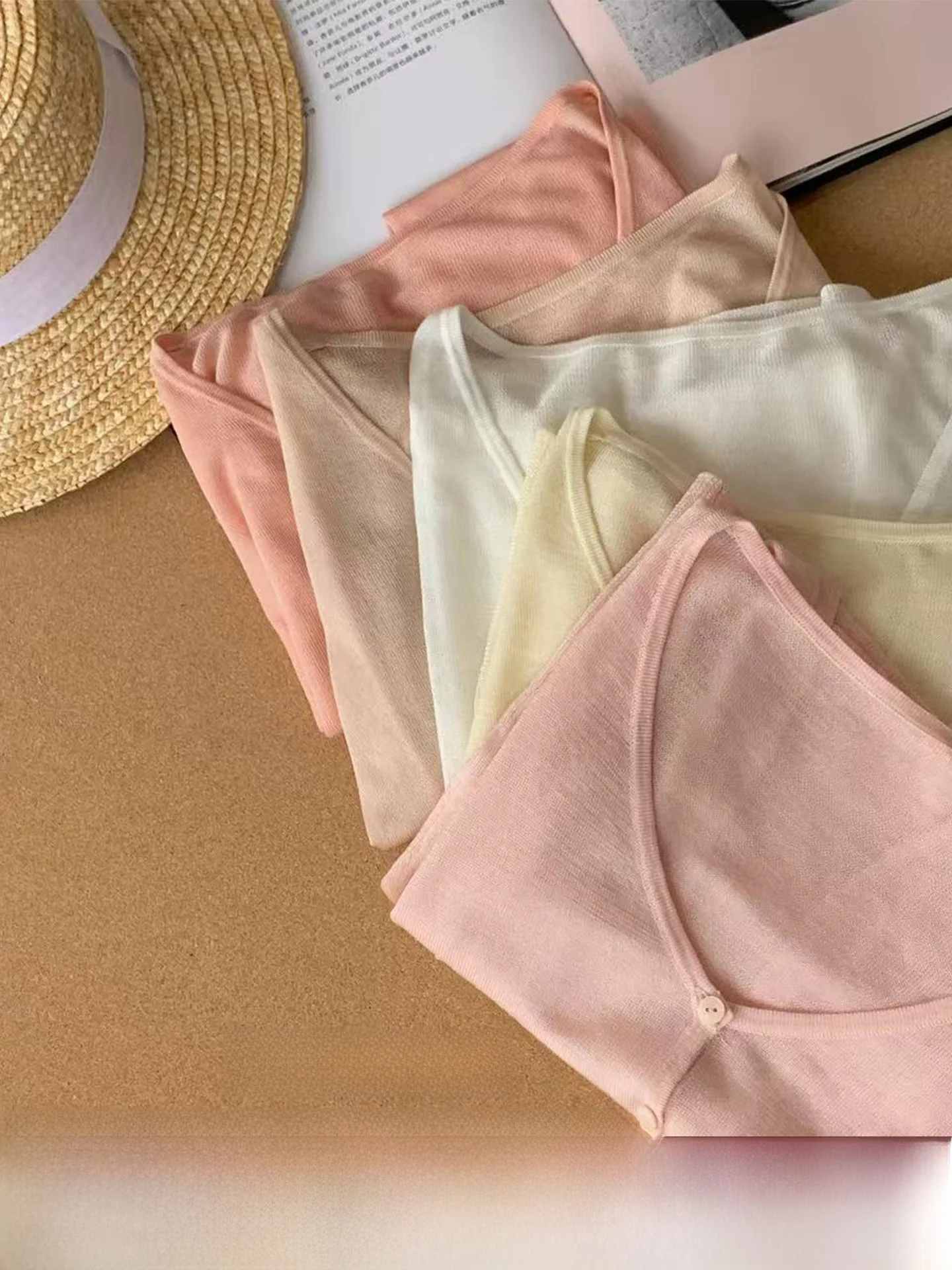 Soft Short Knitted Open Cardigan Women's Lightweight Summer Outerwear Versatile Simple Style Rylee Brand Loose Fit Long Sleeve
Soft Short Knitted Open Cardigan Women's Lightweight Summer Outerwear Versatile Simple Style Rylee Brand Loose Fit Long Sleeve