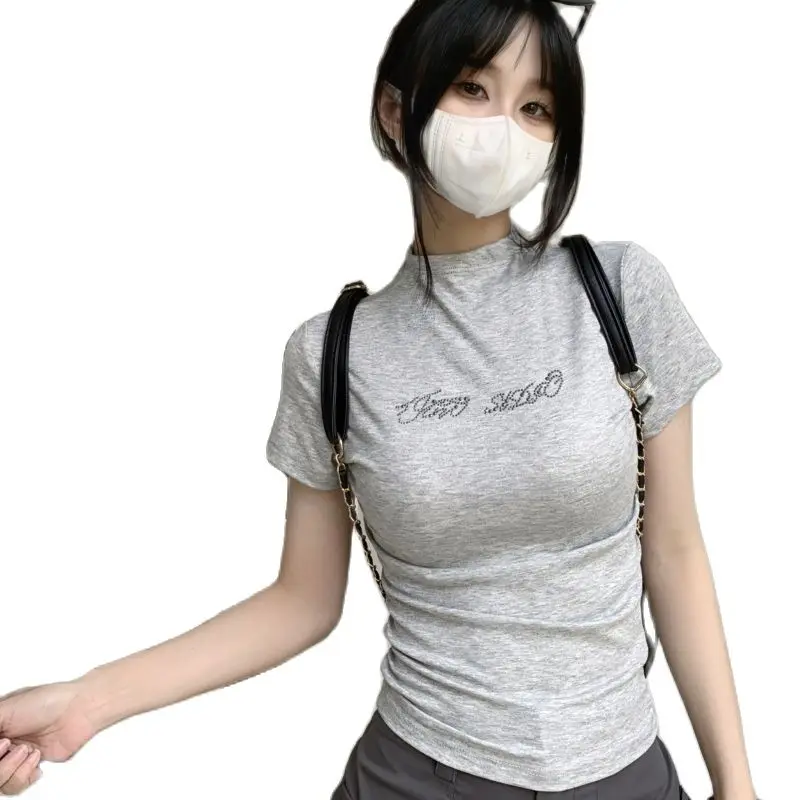 2024 Summer Hot Sell Girls T-shirt Short Sleeves Turtle Neck Super Strechy Slim Fit Soft Knit Top Hot Fixs on Chest
2024 Summer Hot Sell Girls T-shirt Short Sleeves Turtle Neck Super Strechy Slim Fit Soft Knit Top Hot Fixs on Chest