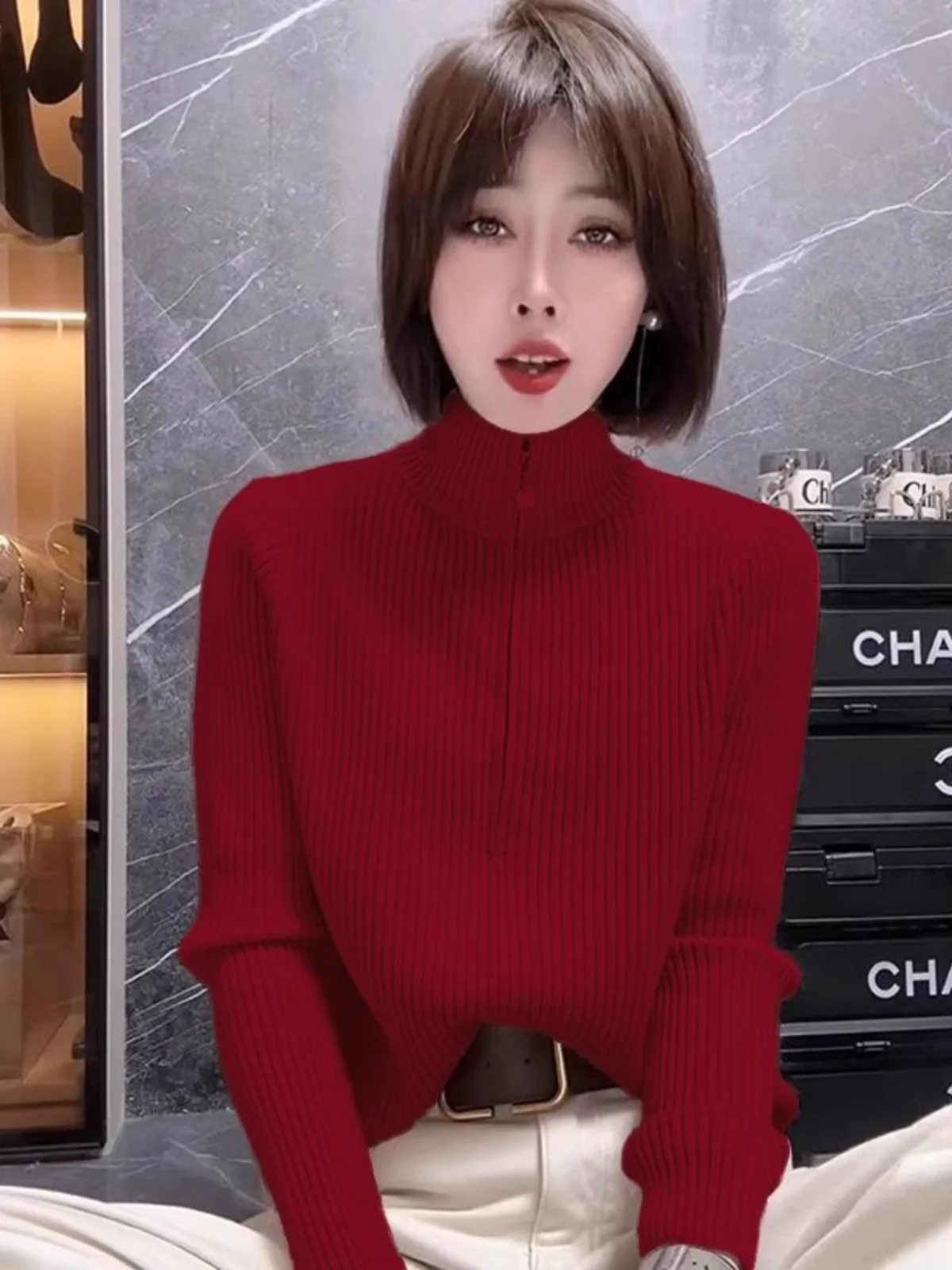 Thickened High Collar Sweater Women's Base Shirt Half Zipper Winter Warm Outerwear Top Red Color New Year's Fashion Design
Thickened High Collar Sweater Women's Base Shirt Half Zipper Winter Warm Outerwear Top Red Color New Year's Fashion Design