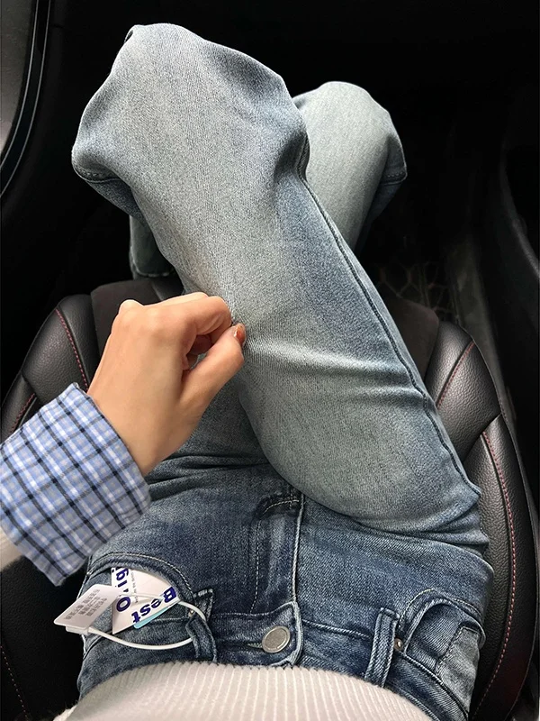 American Retro Bamboo Pattern Flared Denim Jeans Women's Spring 2026 New Loose Straight Leg Wide Leg Long Pants
American Retro Bamboo Pattern Flared Denim Jeans Women's Spring 2026 New Loose Straight Leg Wide Leg Long Pants