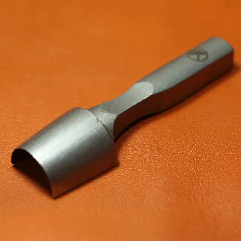 BANGBANG DC53 Steel Leather Punch Tool, 15-40mm Semicircle Cutter For Belt Ends/Watch Straps, DIY Leathercraft Trimming Tool
BANGBANG DC53 Steel Leather Punch Tool, 15-40mm Semicircle Cutter For Belt Ends/Watch Straps, DIY Leathercraft Trimming Tool