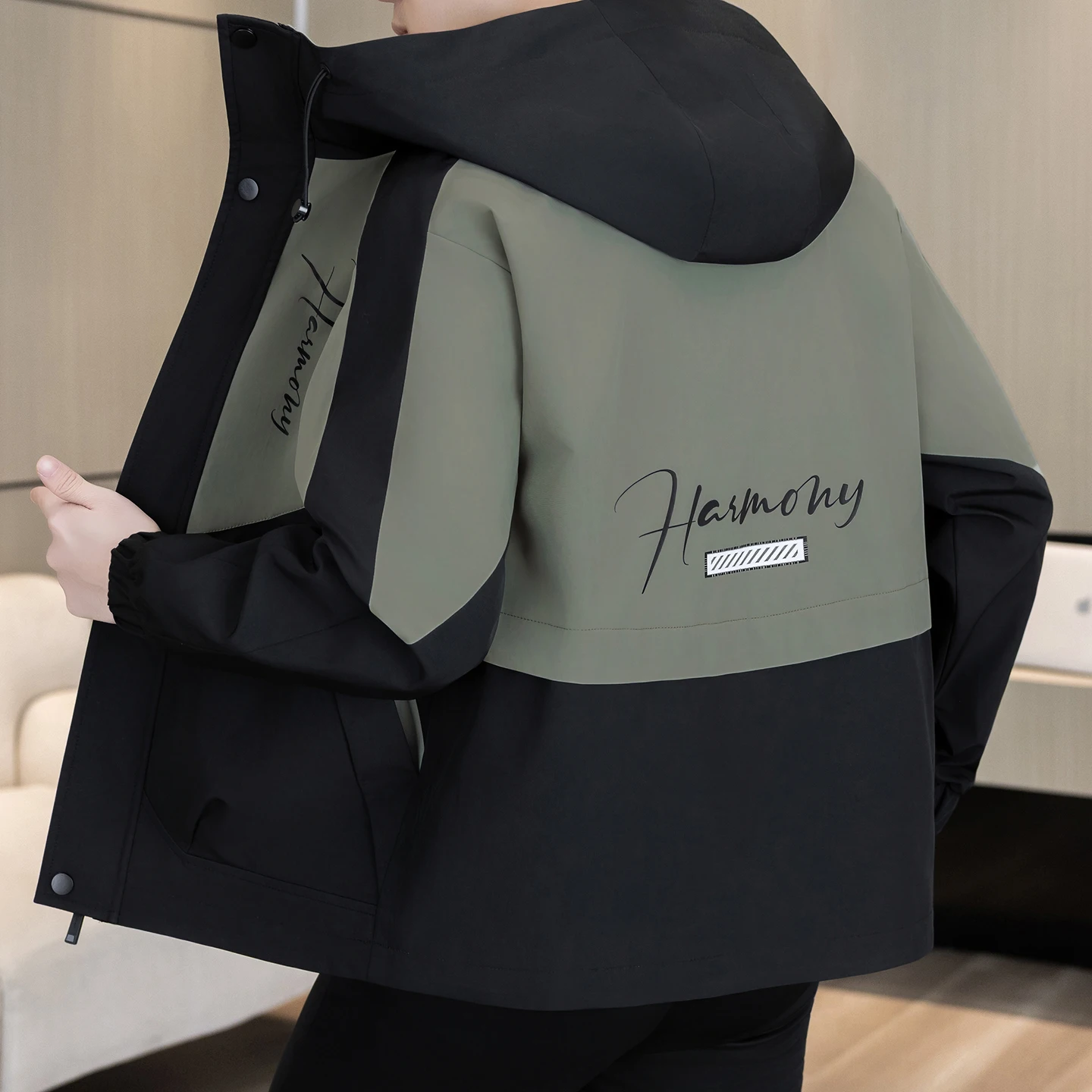 American Functional Color Blo Jaet Men's Casual Spring Trendy Student Hooded Workwear Leisure Coat Zipper Decoration Poly...
American Functional Color Blo Jaet Men's Casual Spring Trendy Student Hooded Workwear Leisure Coat Zipper Decoration Poly...