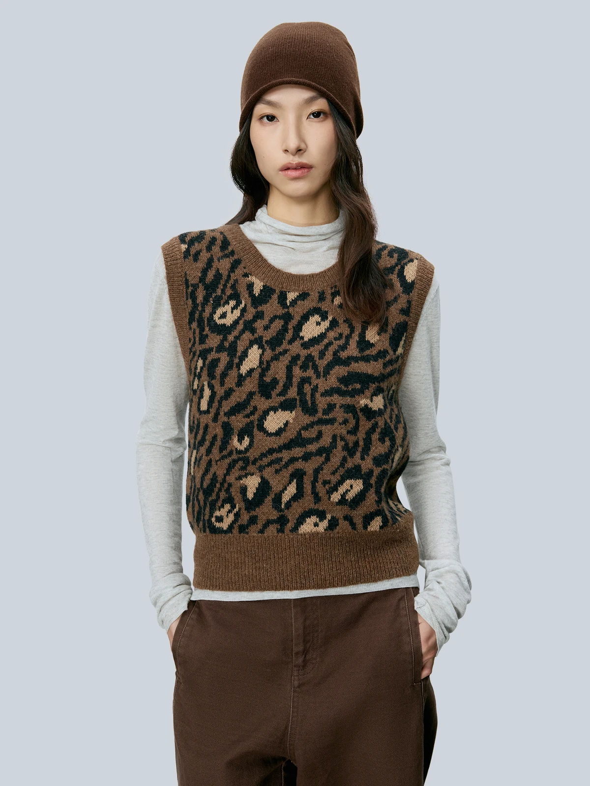 Marllen Wool Knitted Rib Vest Svel round Ne Leopard Print Inner Wear Layering Thermal Nylons Polyester Blend
Marllen Wool Knitted Rib Vest Svel round Ne Leopard Print Inner Wear Layering Thermal Nylons Polyester Blend