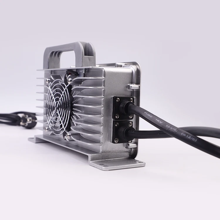 LNLEE Новое поступление LN2300G Зарядное устройство для электромобиля DC-DC OTP и OVP с защитой для литий-ионных транспортных средств 
LNLEE Новое поступление LN2300G Зарядное устройство для электромобиля DC-DC OTP и OVP с защитой для литий-ионных транспортных средств