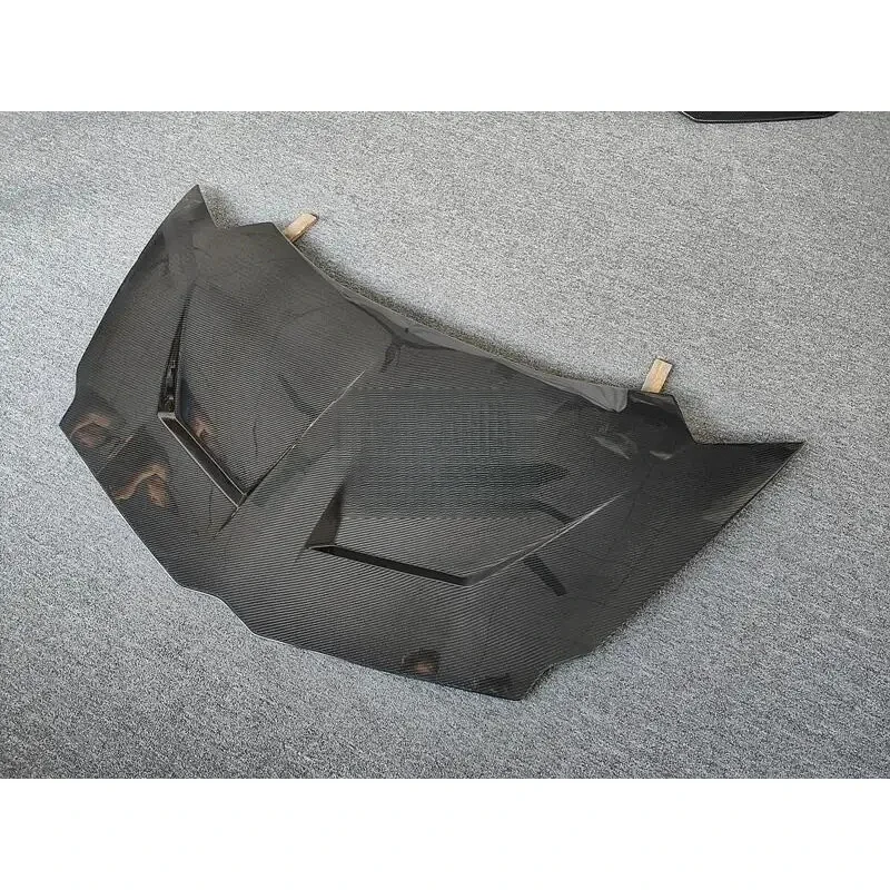 High Quality Carbon Fiber Engine Hood LP700 720 740 Style Aftermarket Auto Part for Vehicle Body Kit
High Quality Carbon Fiber Engine Hood LP700 720 740 Style Aftermarket Auto Part for Vehicle Body Kit