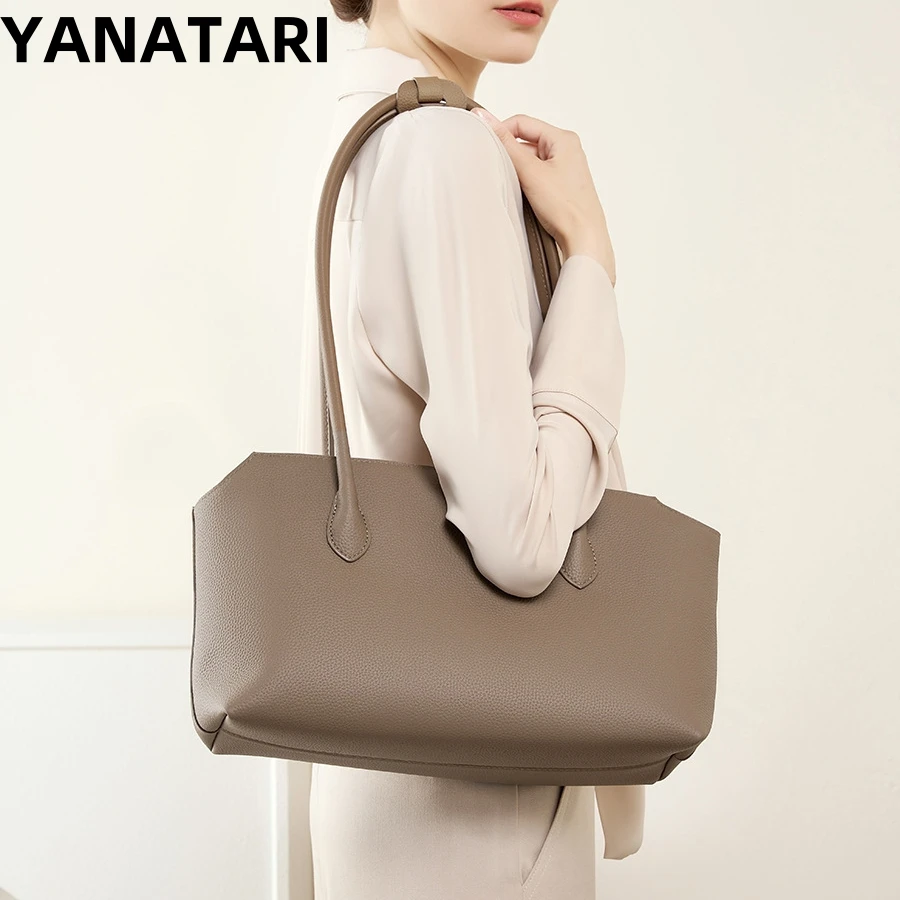 Women's Large Capacity Shoulder Bag armpit bag Ladies Genuine Leather Commuter Shopper Bags High Quality Luxury Handbag Big tote
Women's Large Capacity Shoulder Bag armpit bag Ladies Genuine Leather Commuter Shopper Bags High Quality Luxury Handbag Big tote