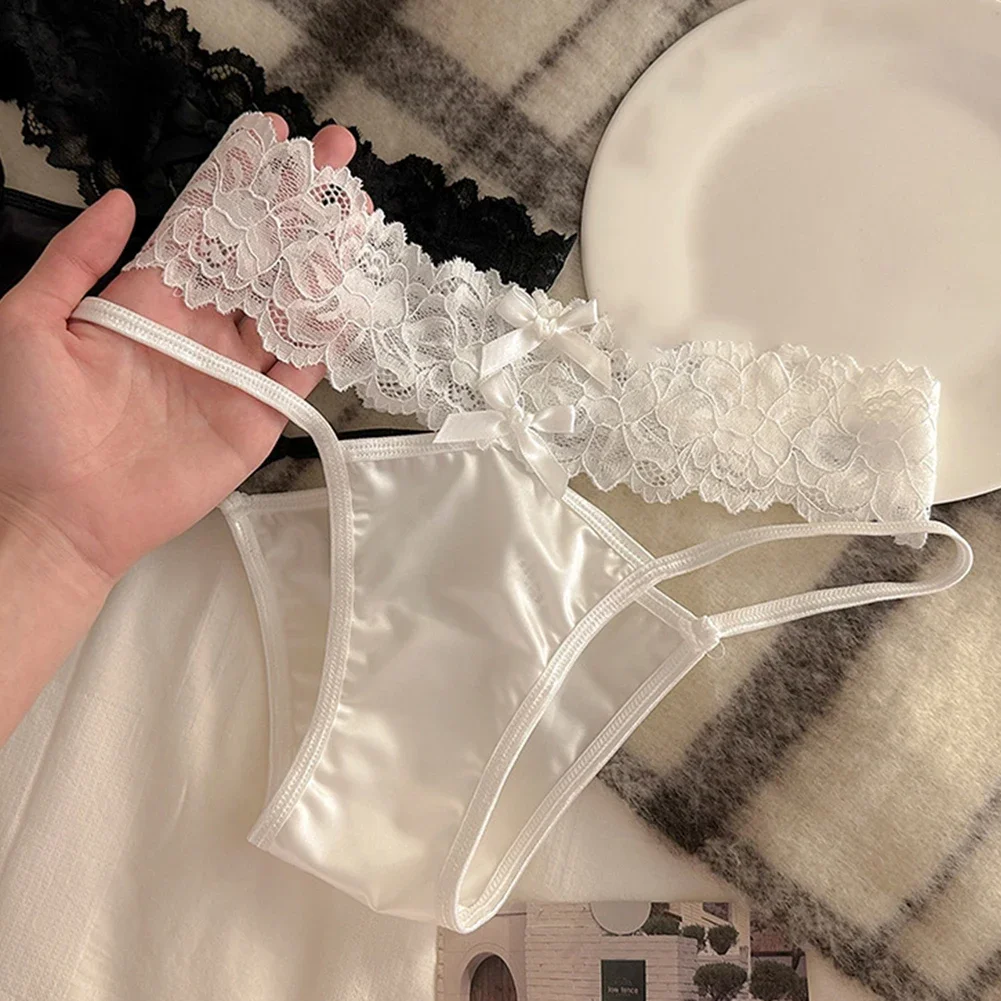 Women Sexy Lace Waistband Low Rise Thong Briefs Hollow Out Breathable T Back Underpants Smooth Satin Comfortable Underwear
Women Sexy Lace Waistband Low Rise Thong Briefs Hollow Out Breathable T Back Underpants Smooth Satin Comfortable Underwear