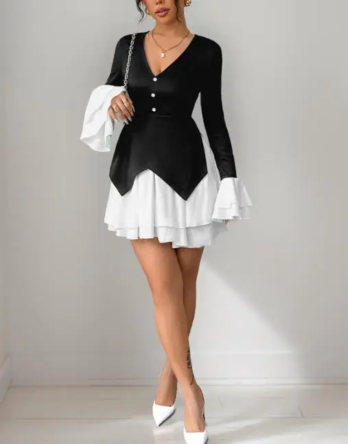 2026 Spring Elegant Autumn New Sexy Elegant Skirt Horn Long Sleeve Deep V-Neck Black and White Contrast Dress Female Clothing
2026 Spring Elegant Autumn New Sexy Elegant Skirt Horn Long Sleeve Deep V-Neck Black and White Contrast Dress Female Clothing