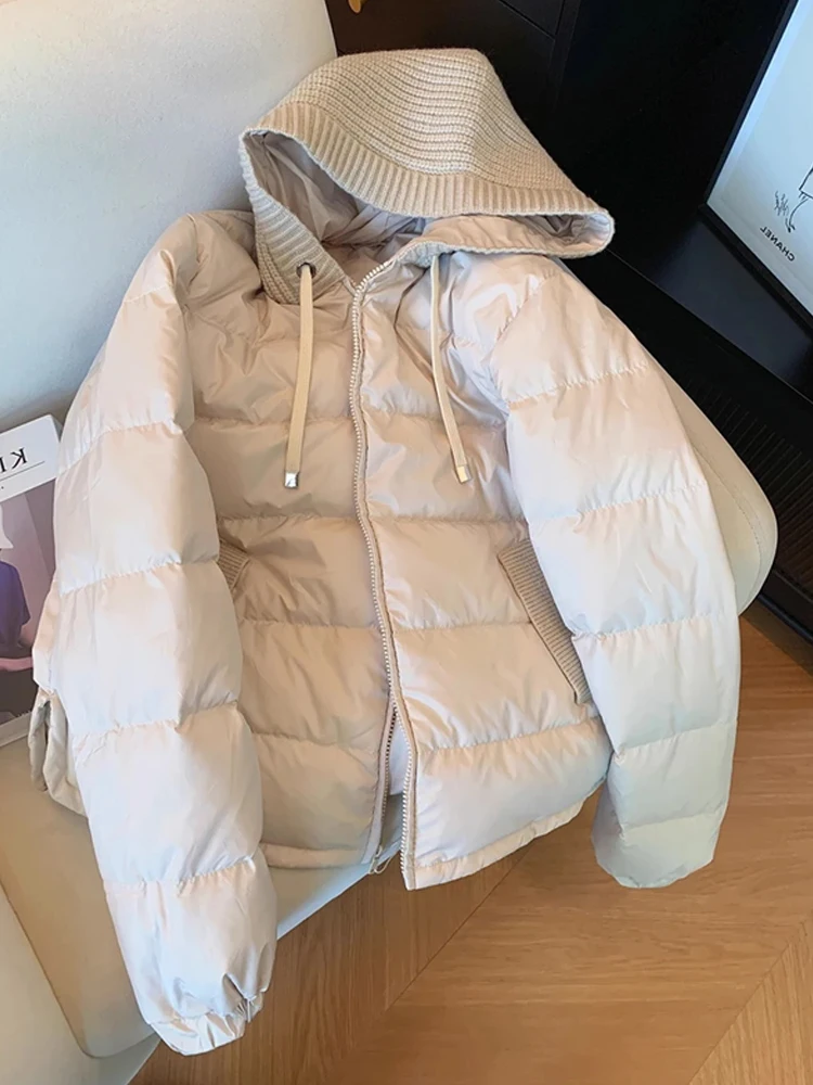 Вязаная куртка-пэчворк с капюшоном и наполнителем из хлопка, женская, осенне-зимняя, модная, свободного кроя, премиум-класса, для повседневной носки, в корейском стиле
Вязаная куртка-пэчворк с капюшоном и наполнителем из хлопка, женская, осенне-зимняя, модная, свободного кроя, премиум-класса, для повседневной носки, в корейском стиле