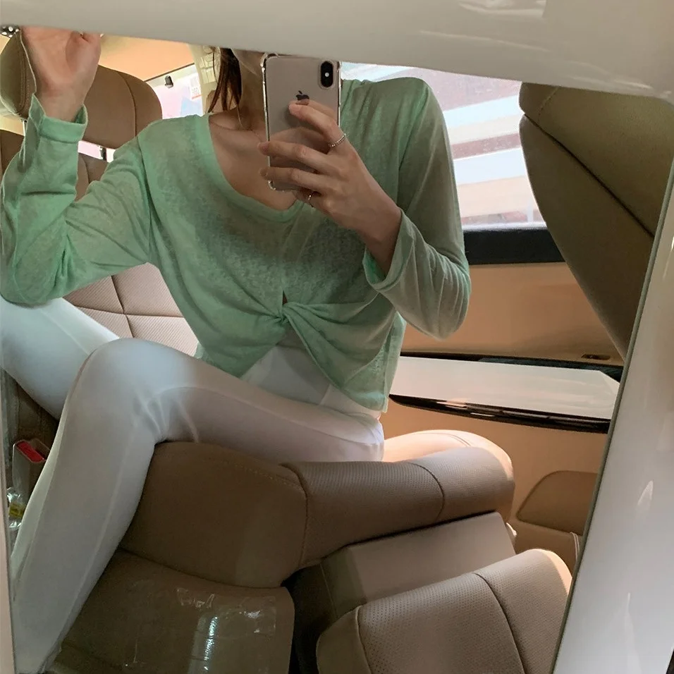 Folded Pure Color Thin Front And Back Wearable Korean Style Sweater for Women Casual Versatile Spring Autumn Winter Top
Folded Pure Color Thin Front And Back Wearable Korean Style Sweater for Women Casual Versatile Spring Autumn Winter Top