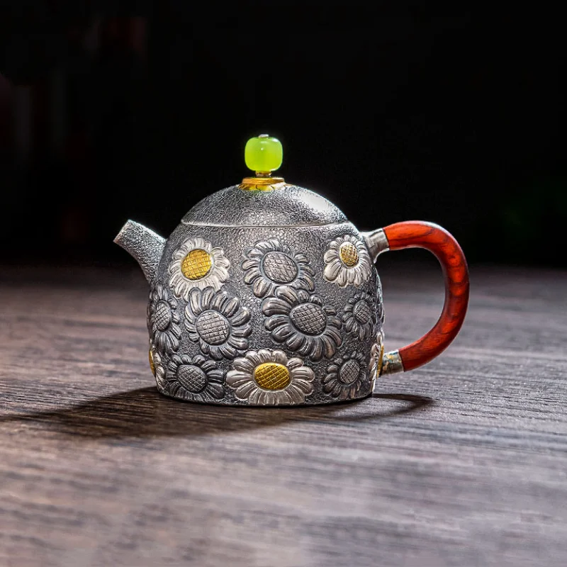 Handmade Daisy Flower Teapot with Handle, Sterling Silver 999 Small Teapot, Kungfu Tea Ceremony, Beautiful Meaning, Teaset Gifts
Handmade Daisy Flower Teapot with Handle, Sterling Silver 999 Small Teapot, Kungfu Tea Ceremony, Beautiful Meaning, Teaset Gifts