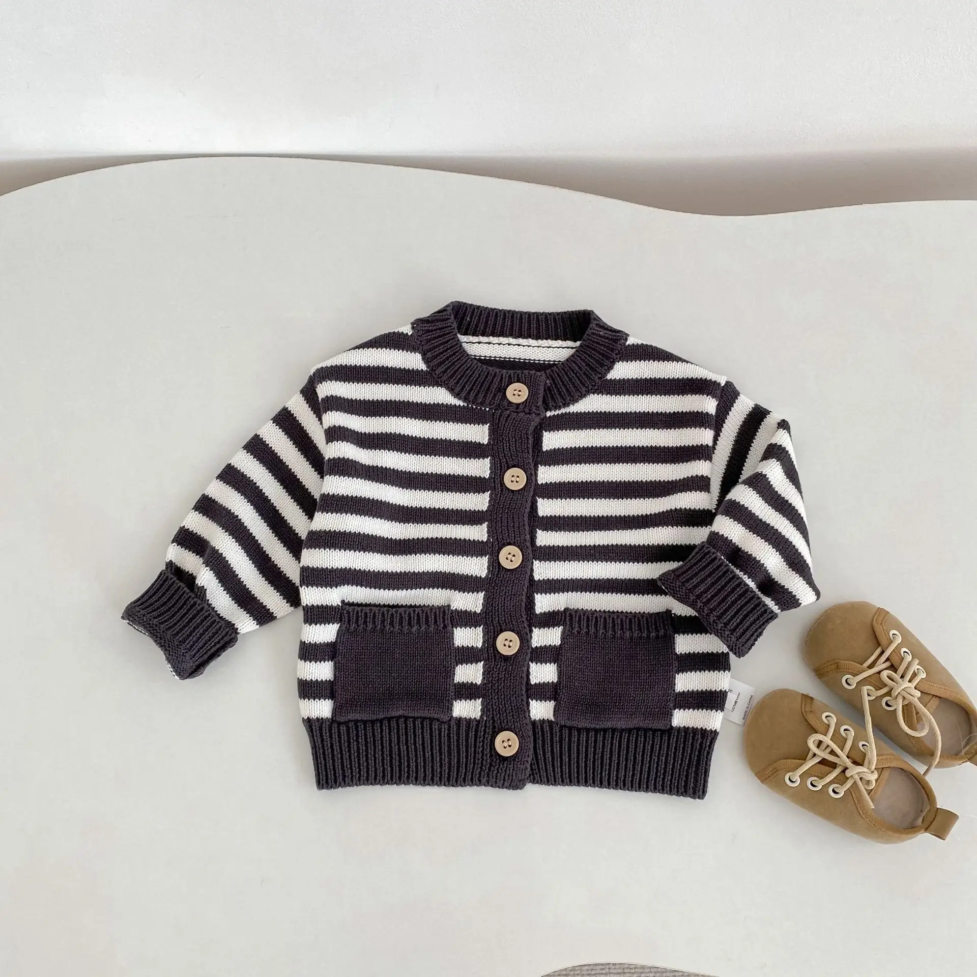 2026 Spring New Baby Long Sleeve Knitted Coat Boys Girls Striped Sweater Cardigan Cotton Toddler Casual Jacket Infant Clothes
2026 Spring New Baby Long Sleeve Knitted Coat Boys Girls Striped Sweater Cardigan Cotton Toddler Casual Jacket Infant Clothes