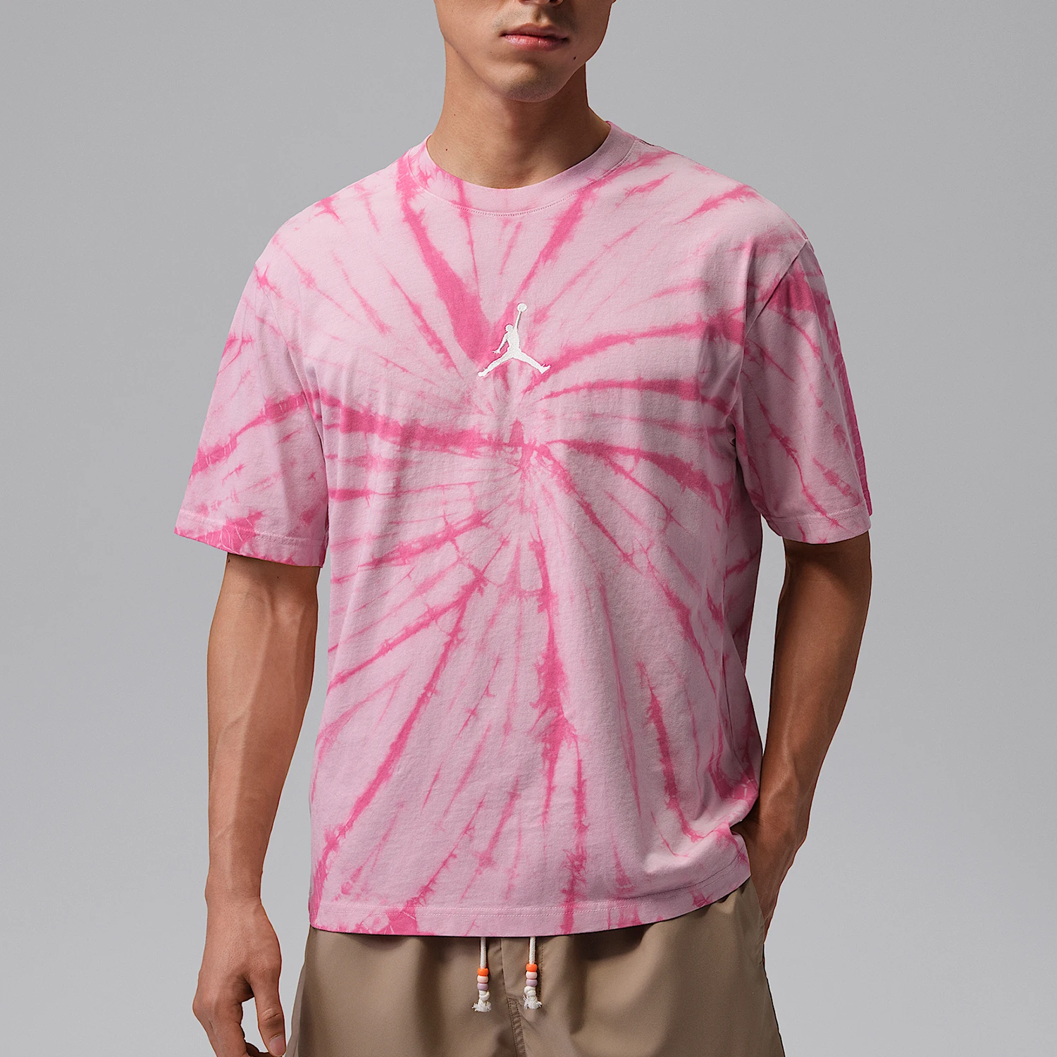 Nike Authentic JORDAN Men's Round Neck Loose Fit Breathable Casual Sports T-Shirt IF3151-676
Nike Authentic JORDAN Men's Round Neck Loose Fit Breathable Casual Sports T-Shirt IF3151-676