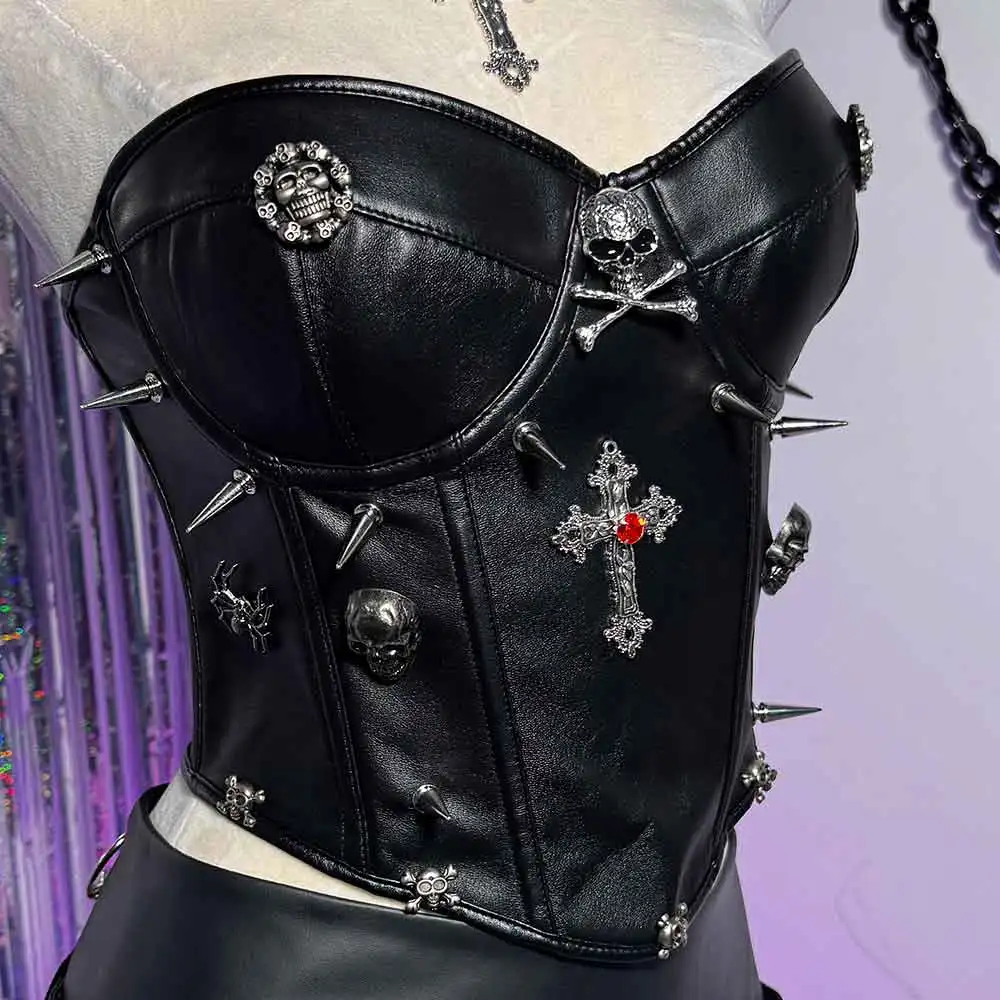 Gothic Pu Leather Skull E-Girls Punk Rock Emo Y2K TOPS Goth Corset Glitch Core Chain Spike Studded Rivet Club Wear Grunge
Gothic Pu Leather Skull E-Girls Punk Rock Emo Y2K TOPS Goth Corset Glitch Core Chain Spike Studded Rivet Club Wear Grunge