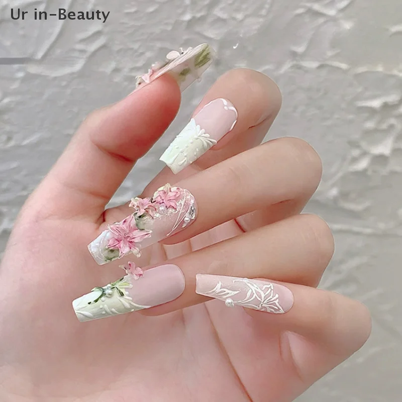 Silicone Nail Mold – Rose And Butterfly Nail Decorations For DIY Manicures
Silicone Nail Mold – Rose And Butterfly Nail Decorations For DIY Manicures