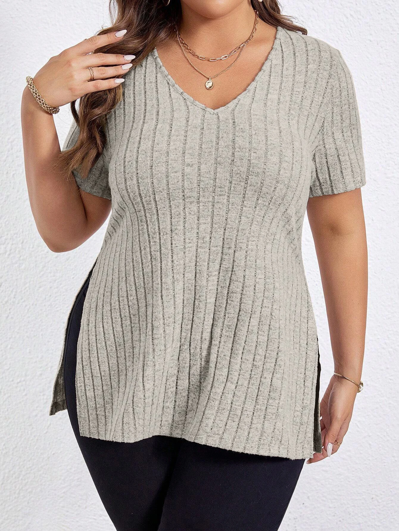 Solid Color plus Size Women's Top V-Neck Stripe Short Sleeve Open Split Overhead T-Shirt Casual plus Size Fashion
Solid Color plus Size Women's Top V-Neck Stripe Short Sleeve Open Split Overhead T-Shirt Casual plus Size Fashion