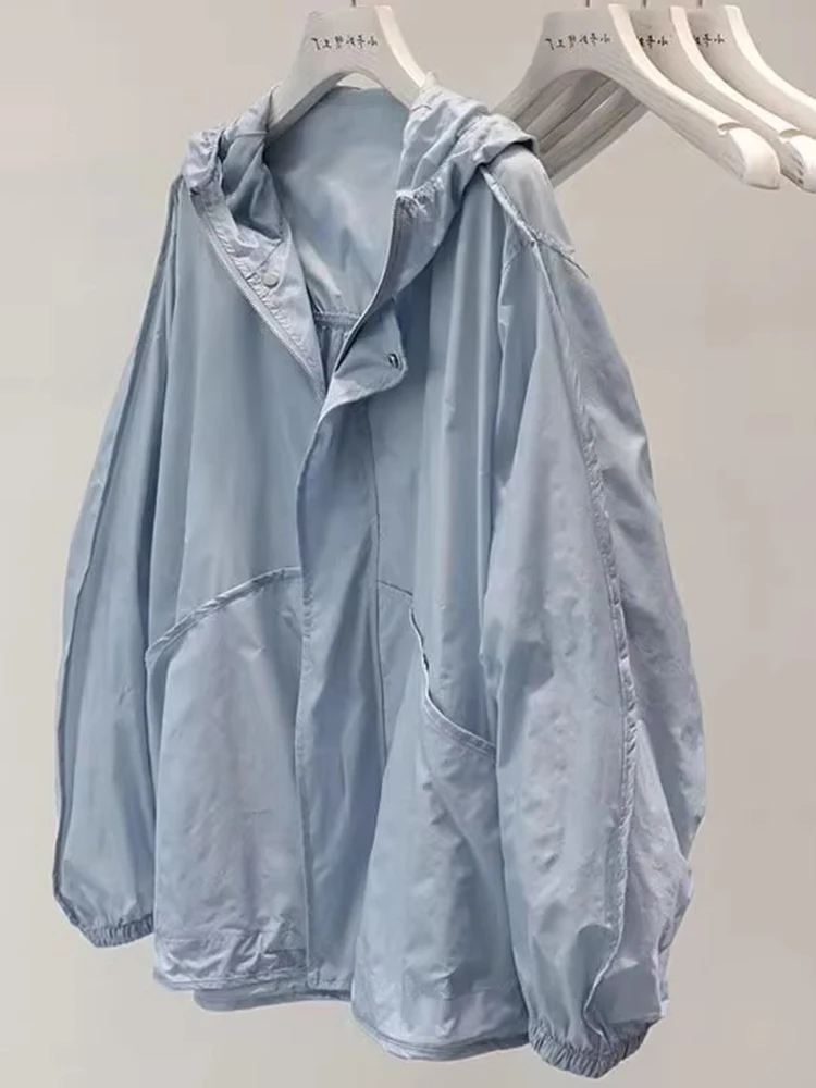 Ice Silk Women's Summer New Sle Breathable Lightweight Open Cardigan Hooded Casual Outerwear Faionable Top Coat
Ice Silk Women's Summer New Sle Breathable Lightweight Open Cardigan Hooded Casual Outerwear Faionable Top Coat