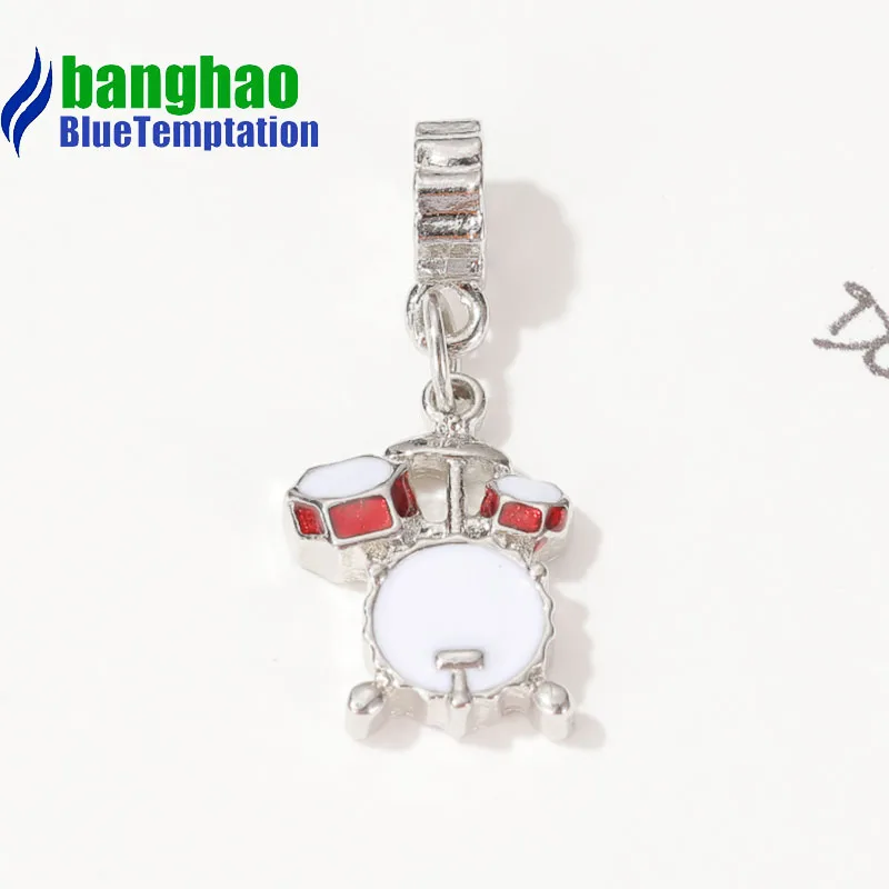 Wholesale DIY Fashion drum Charm for making accessories for jewelry alloy pendants bracelets beads DGB1187
Wholesale DIY Fashion drum Charm for making accessories for jewelry alloy pendants bracelets beads DGB1187