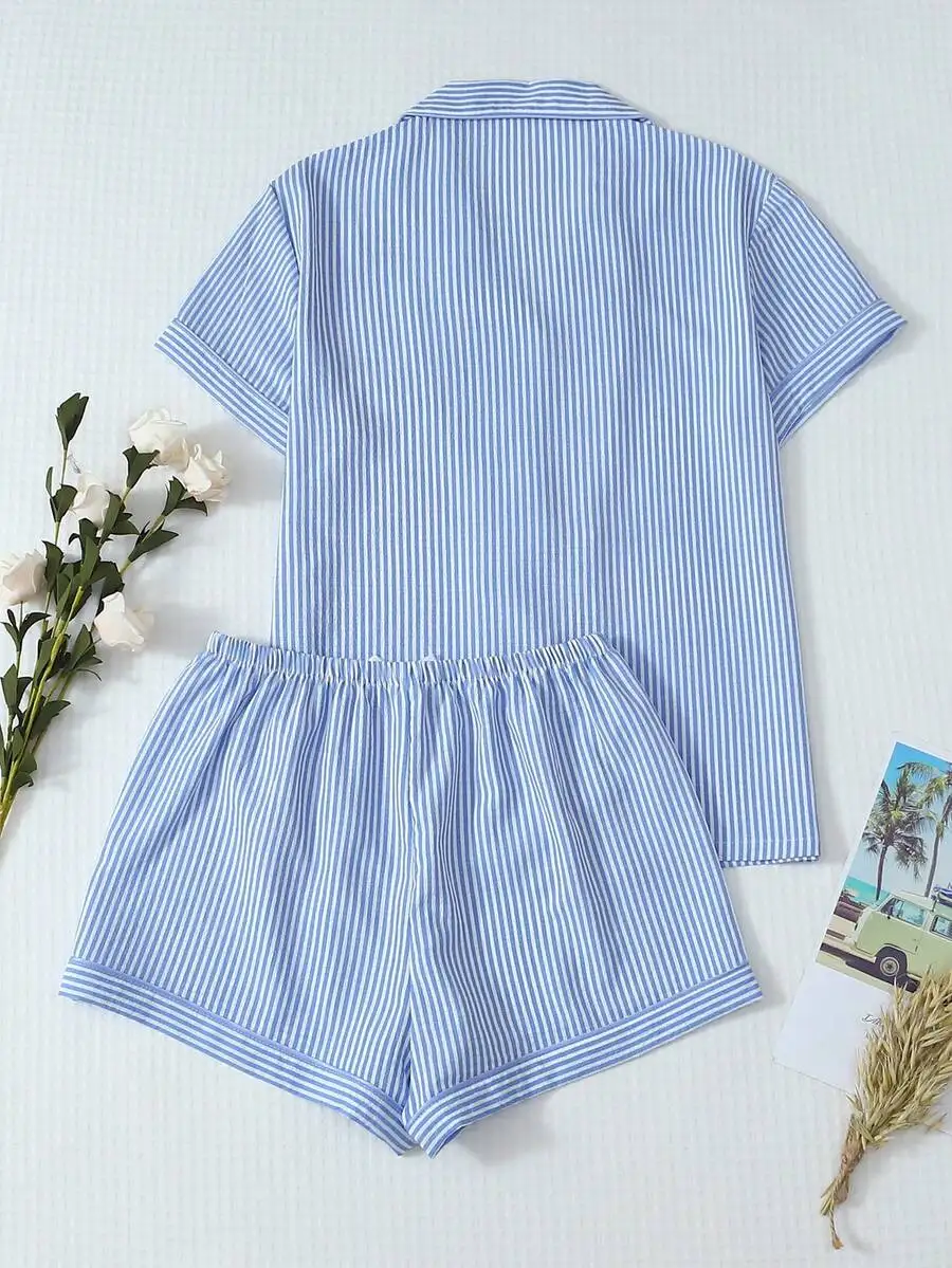 2pcs Women Blue White Striped Pajama Set Short Sleeve Top Bow Shorts Summer Sleepwear Loungewear
2pcs Women Blue White Striped Pajama Set Short Sleeve Top Bow Shorts Summer Sleepwear Loungewear