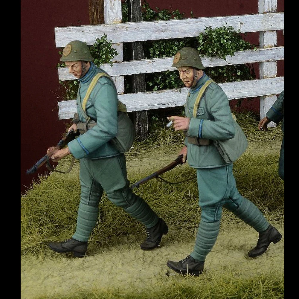 1/35 Dutch Infantry, 1940, Resin Model figure Soldier, WWII Military themes, Unassembled and unpainted kit
1/35 Dutch Infantry, 1940, Resin Model figure Soldier, WWII Military themes, Unassembled and unpainted kit