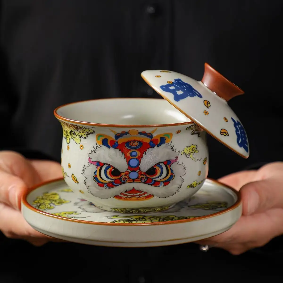 Traditional Ru Kiln Gaiwan Chinese Tea Set Lucky Lion Floating Cup Rotating Lid Ceramic Teaware Home Office Gongfu Tea
Traditional Ru Kiln Gaiwan Chinese Tea Set Lucky Lion Floating Cup Rotating Lid Ceramic Teaware Home Office Gongfu Tea