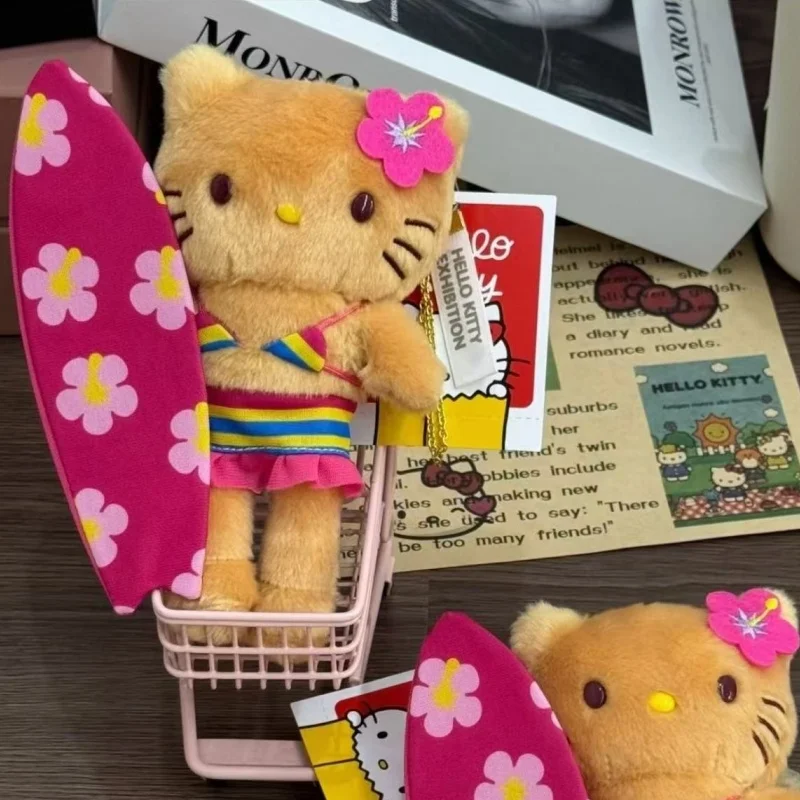 15 см мультфильм аниме новый 50-летие длинноногий черный кожаный серфинг Hellokittys сумка кулон милая плюшевая кукла брелок подарок
15 см мультфильм аниме новый 50-летие длинноногий черный кожаный серфинг Hellokittys сумка кулон милая плюшевая кукла брелок подарок