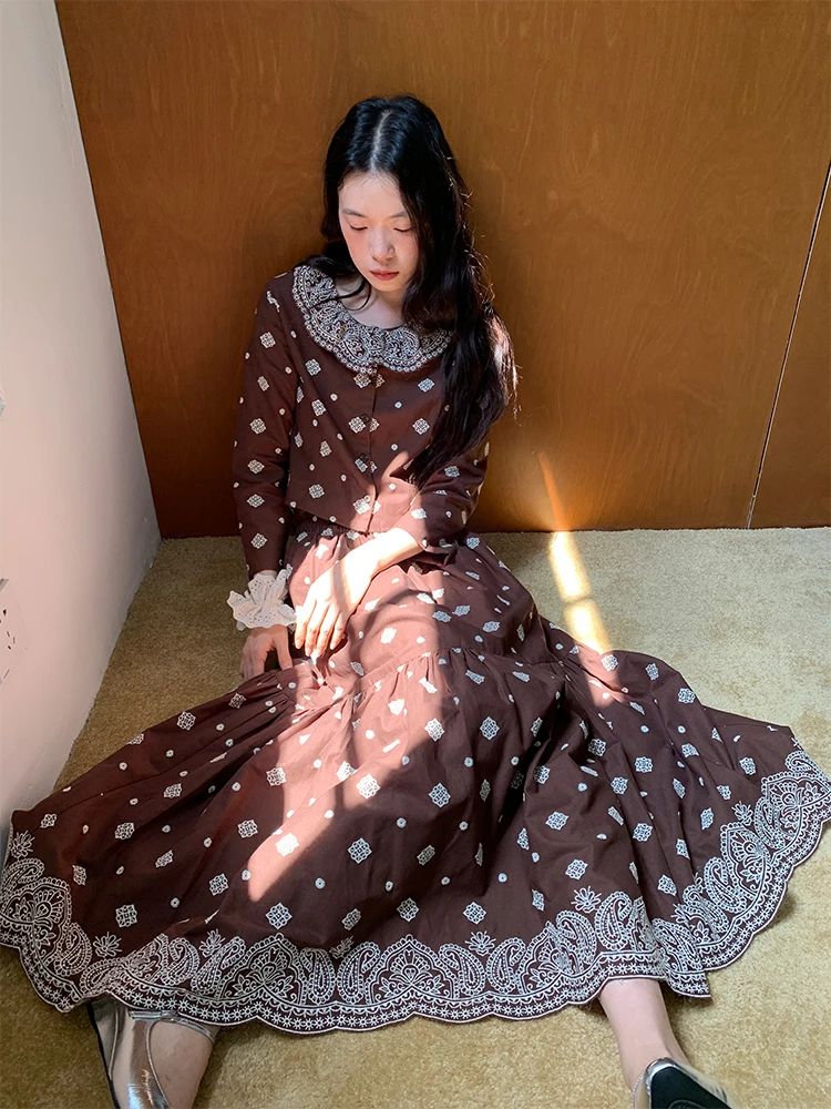 Brown Embroidered irt Set with Belly Baring f Skirt Two Piece Dr Cotton Linen Blend Material Spring Autumn Collection
Brown Embroidered irt Set with Belly Baring f Skirt Two Piece Dr Cotton Linen Blend Material Spring Autumn Collection