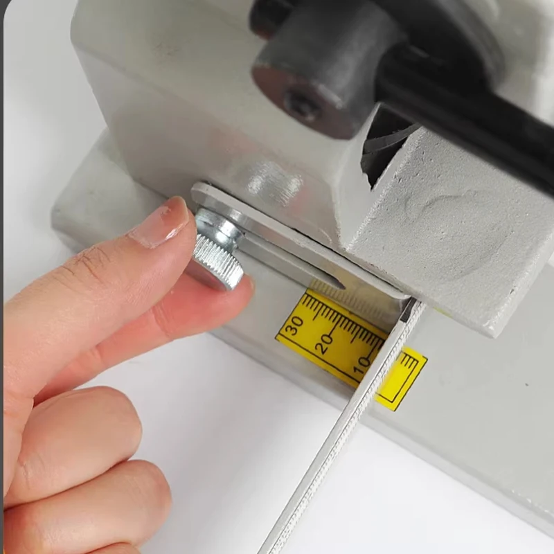 Manual Single Hole Punching Machine Paper Album Tag Drilling Machine Thickness Machine Hole Punch 3-10MM Drill Optional Y-style
Manual Single Hole Punching Machine Paper Album Tag Drilling Machine Thickness Machine Hole Punch 3-10MM Drill Optional Y-style