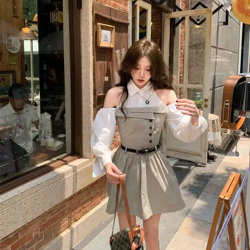 Off-The-Shoulder Shirt Dress Women'S Spring Autumn New Fashion Niche Design Fake Two-Piece Temperament Fluffy Skirt
Off-The-Shoulder Shirt Dress Women'S Spring Autumn New Fashion Niche Design Fake Two-Piece Temperament Fluffy Skirt