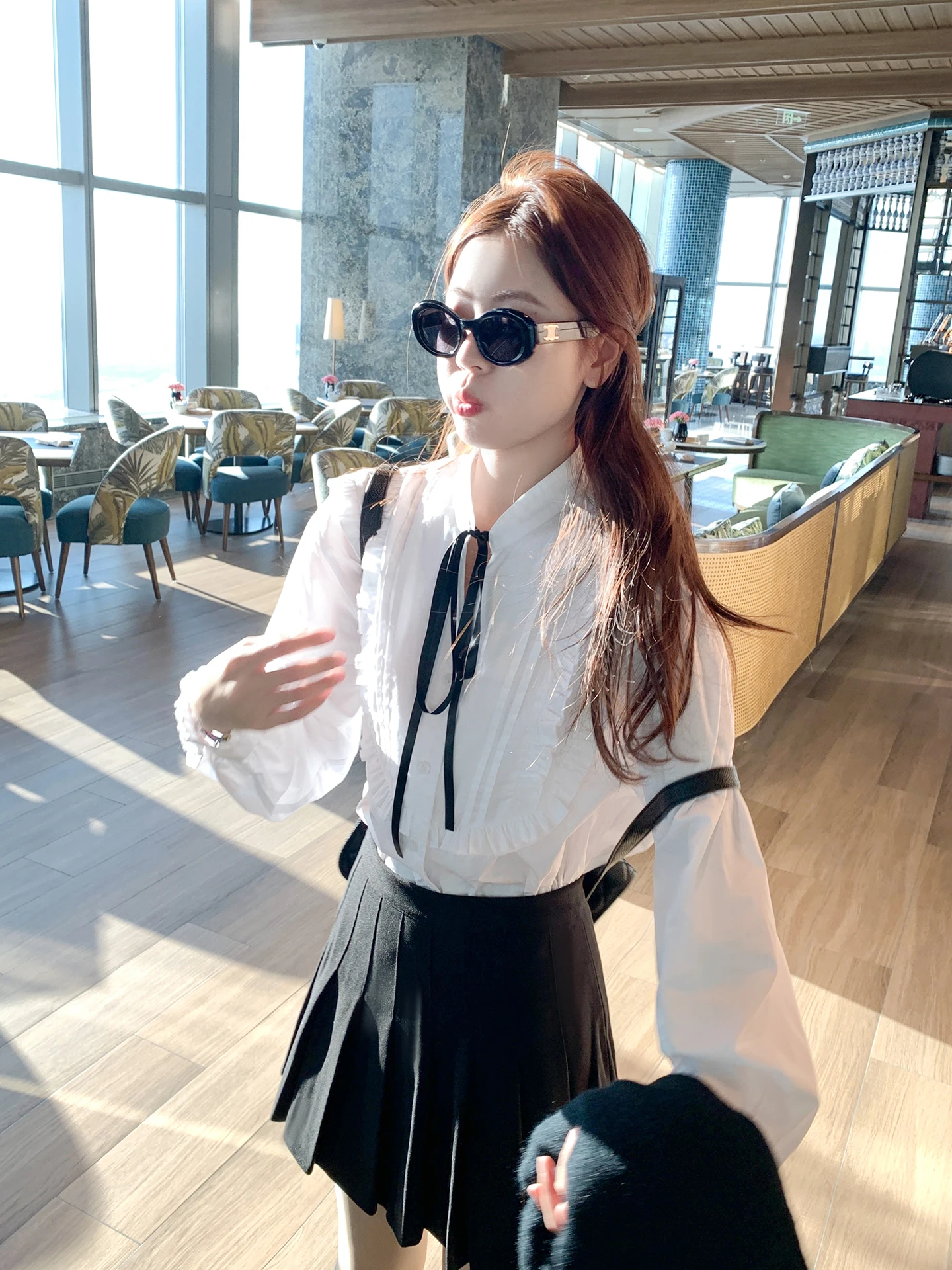 Женский топ Zeng Xiao Salted Long Sleeve Knot с французскими рукавами, свободного кроя, приятный к телу, дышащий
Женский топ Zeng Xiao Salted Long Sleeve Knot с французскими рукавами, свободного кроя, приятный к телу, дышащий