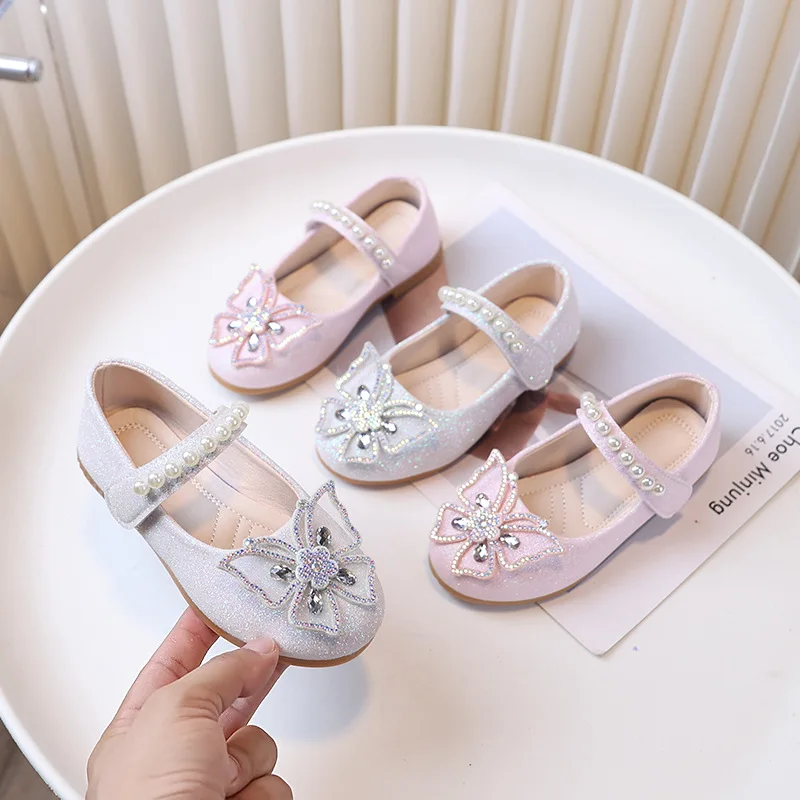 Spring Autumn Girls Princess Leather Shoes Sequins Versatile Children's Flats Fashion Wedding Party Butterfly Kids Ballet Shoes
Spring Autumn Girls Princess Leather Shoes Sequins Versatile Children's Flats Fashion Wedding Party Butterfly Kids Ballet Shoes