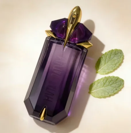 Alien Fusion Eau de Parfum Spray: Striking Red Design, Rich & Enchanting Notes for Women
Alien Fusion Eau de Parfum Spray: Striking Red Design, Rich & Enchanting Notes for Women